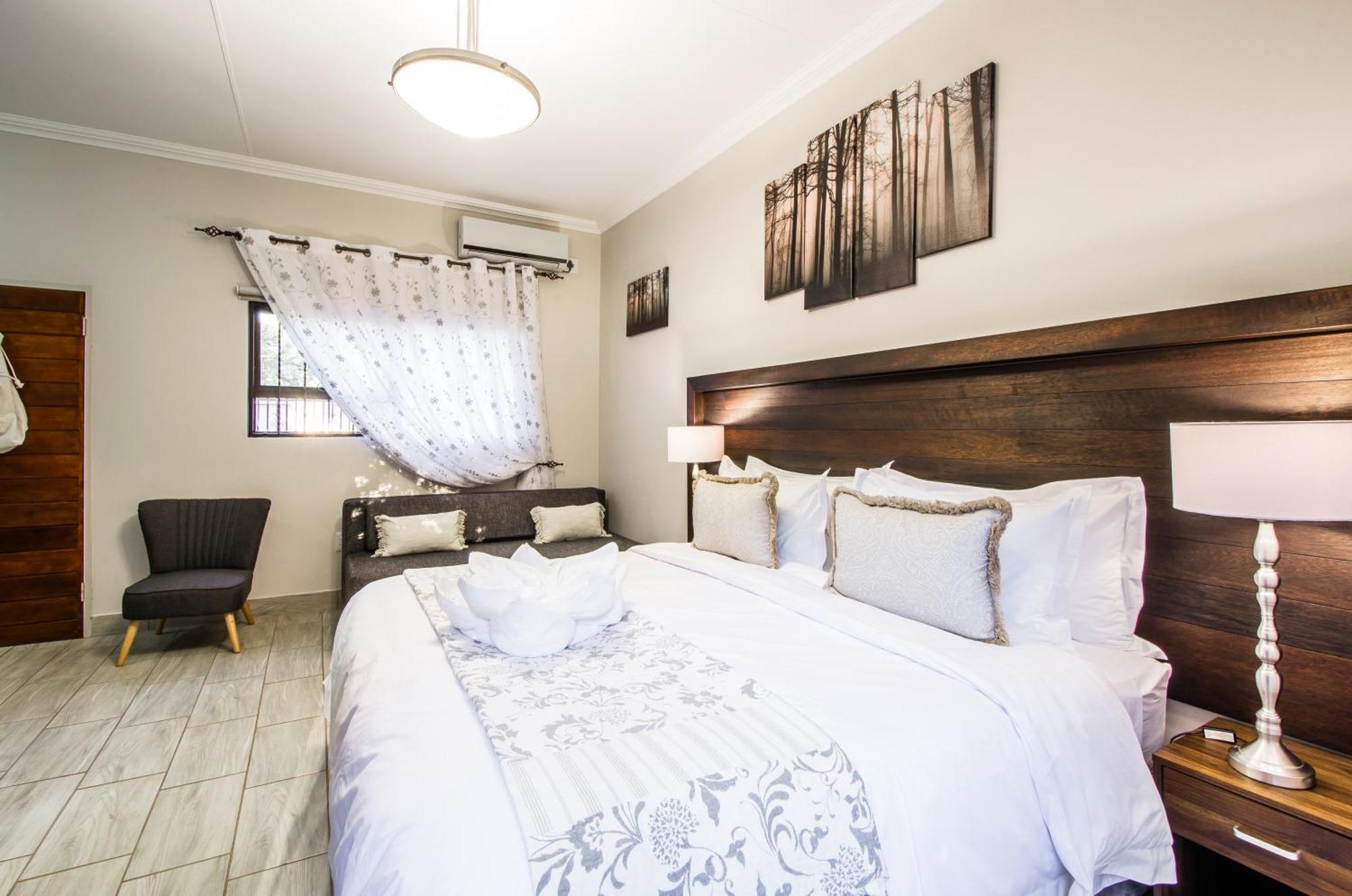 Three Olives Guesthouse Центурион Экстерьер фото